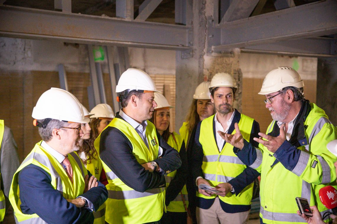 Luís Montenegro visita residencia universitaria Lisboa