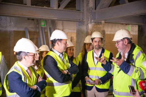 Luís Montenegro visita residencia universitaria Lisboa